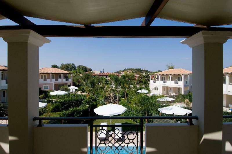 Mamfredas Luxury Resort Plánosz Kültér fotó